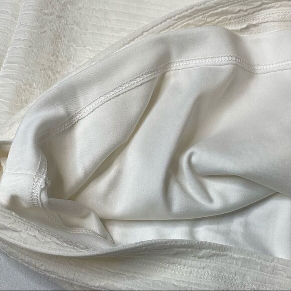 Liz Claiborne NWT ivory bell sleeve dress size 4 - Picture 13 of 16